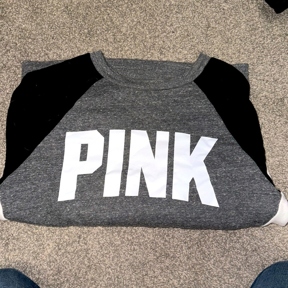PINK Sweatshirt
